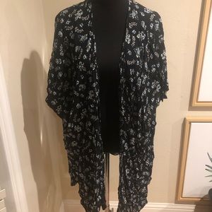 Brandy Melville Blue Floral Alexis Kimono